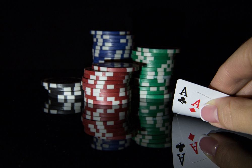 Blackjack spil: En dybdegående guide til casino og spil
